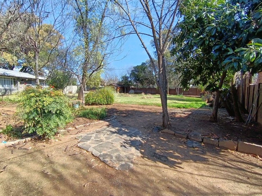 16 Bedroom Property for Sale in Universitas Free State